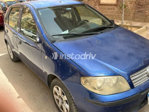 فيات بونتو 2009 أبيض مستعملة للبيع - 1