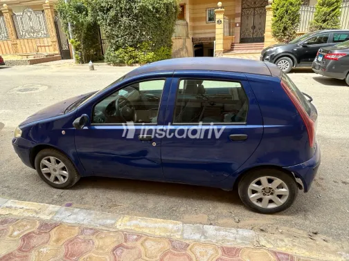 فيات بونتو 2009 أبيض مستعملة للبيع - 3