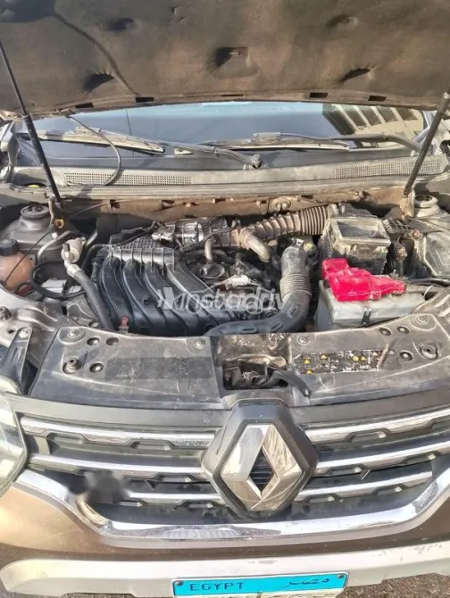رينو داستر 2018 بني مستعملة للبيع - 2