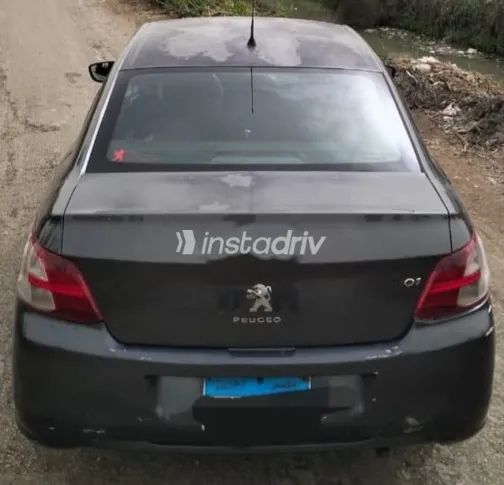 بيجو 301 2016 رمادي غامق مستعملة للبيع - 4