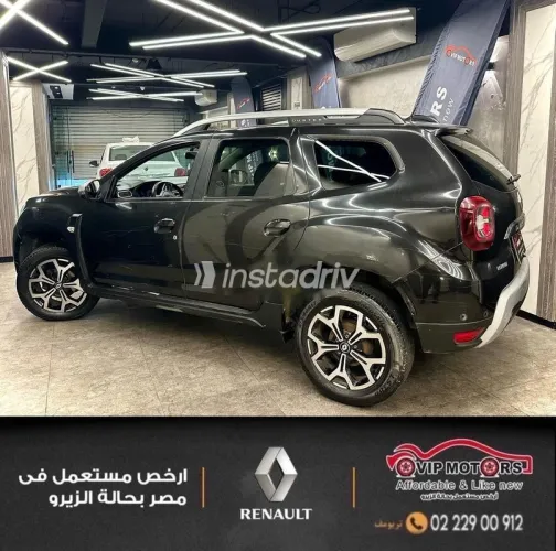 رينو داستر 2020 أسود مستعملة للبيع - 6