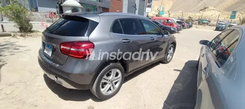 Mercedes GLA 200 2019 Dark Gray Used for Sale - 2