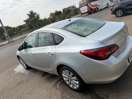 Opel Astra 2018 White Used for Sale - 5