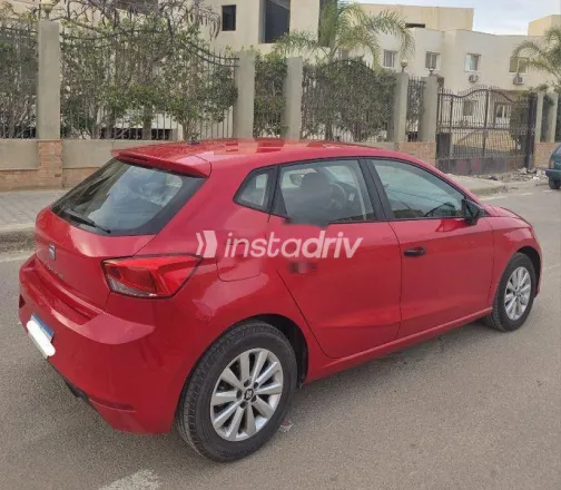 سيات ابيزا 2021 أحمر مستعملة للبيع - 2