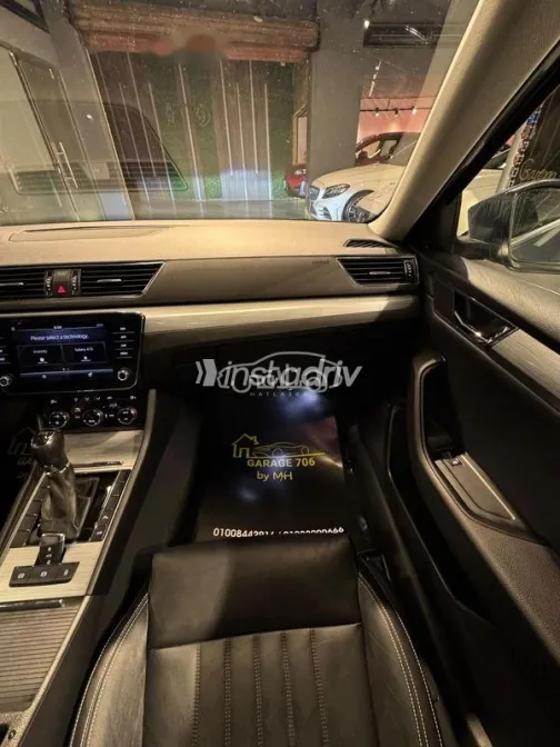 Skoda Superb 2021 Gray Used for Sale - 7