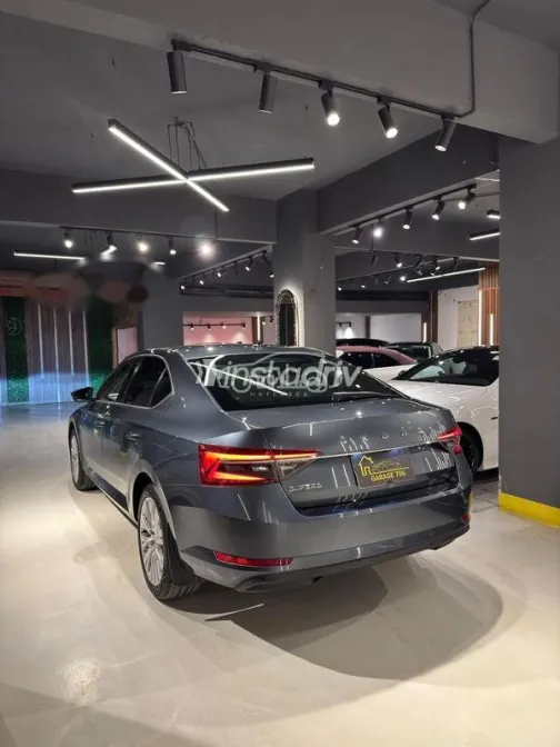 Skoda Superb 2021 Gray Used for Sale - 8