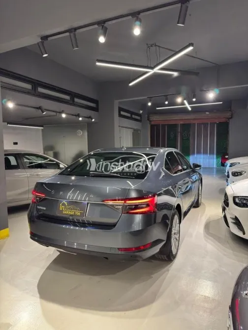 Skoda Superb 2021 Gray Used for Sale - 10