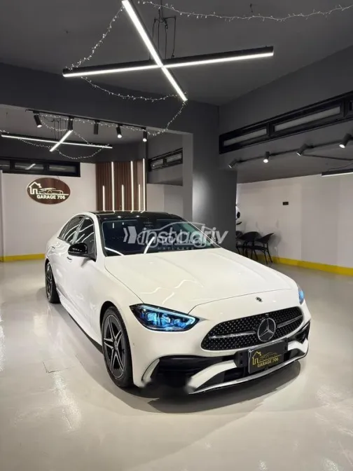 مرسيدس C 180 2023 أبيض مستعملة للبيع - 1