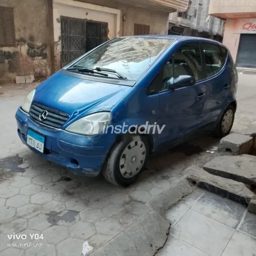 مرسيدس A 140 1998 أزرق مستعملة للبيع - 3