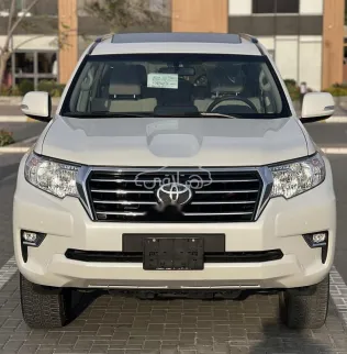 تويوتا برادو 2023 أبيض مستعملة للبيع