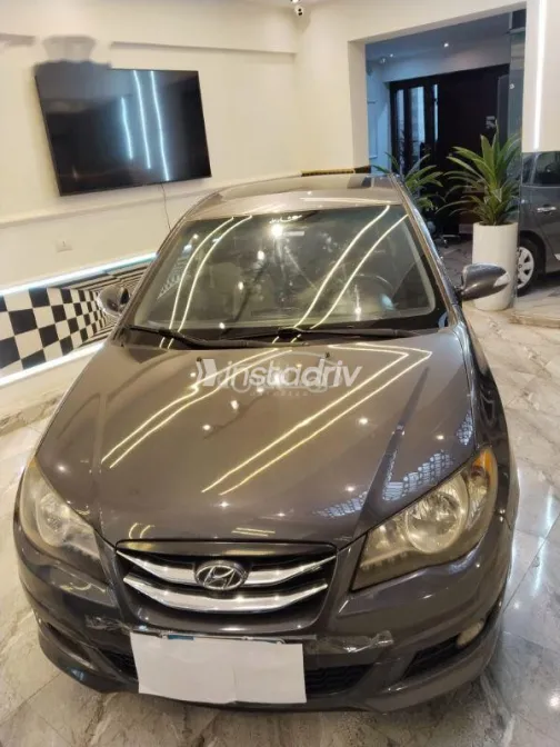 هيونداي إلنترا 2019 رمادي مستعملة للبيع - 10