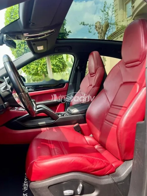 Porsche Cayenne S 2021 Black Used for Sale - 9