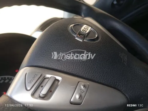 نيسان صنى 2019 فضي مستعملة للبيع - 9