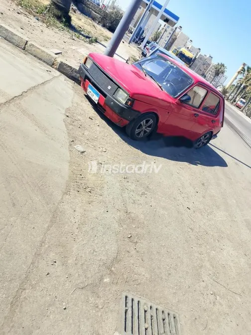 فيات 127 1982 أحمر مستعملة للبيع - 2