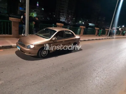 كيا ريو 2000 ذهبي مستعملة للبيع - 2