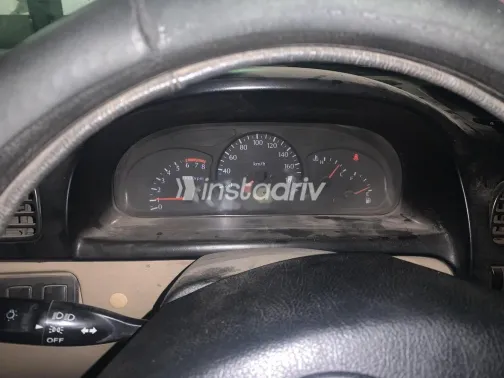 كيا ريو 2000 ذهبي مستعملة للبيع - 4