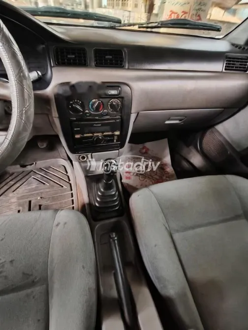 Nissan Sunny 1995 White Used for Sale - 1