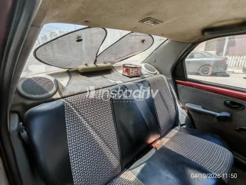 فيات سينا 2003 أحمر غامق مستعملة للبيع - 2