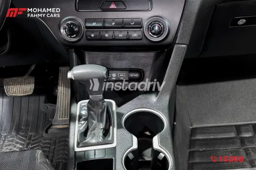 كيا سبورتاج 2017 أبيض مستعملة للبيع - 3