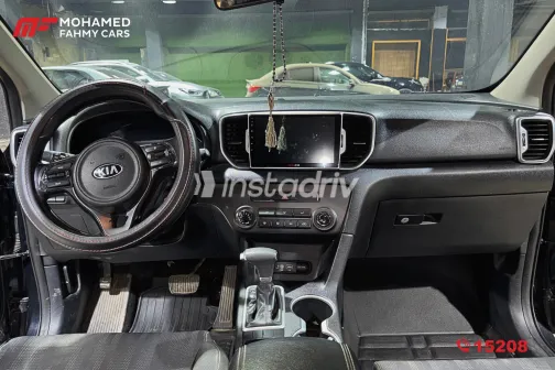 كيا سبورتاج 2017 أبيض مستعملة للبيع - 5