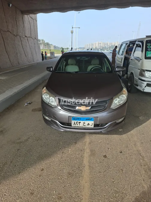 Chevrolet Optra 2019 White Used for Sale - 4