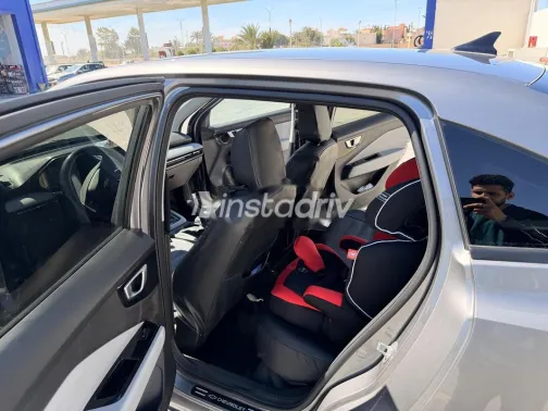 Chevrolet Optra 2026 White Used for Sale - 5