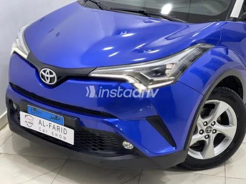 Toyota C-HR 2017 Dark Blue Used for Sale - 3