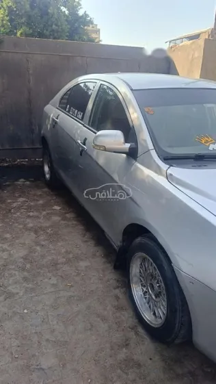 جيلي امجراند 2014 فضي مستعملة للبيع