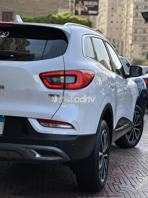 Renault Kadjar 2022 White Used for Sale - 5