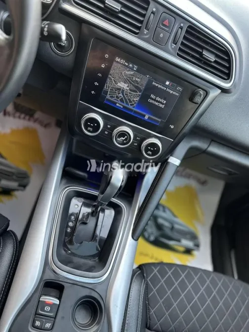 Renault Kadjar 2022 White Used for Sale - 10