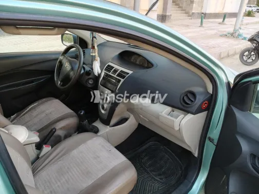 Toyota Yaris 2006 Dark Gray Used for Sale - 9