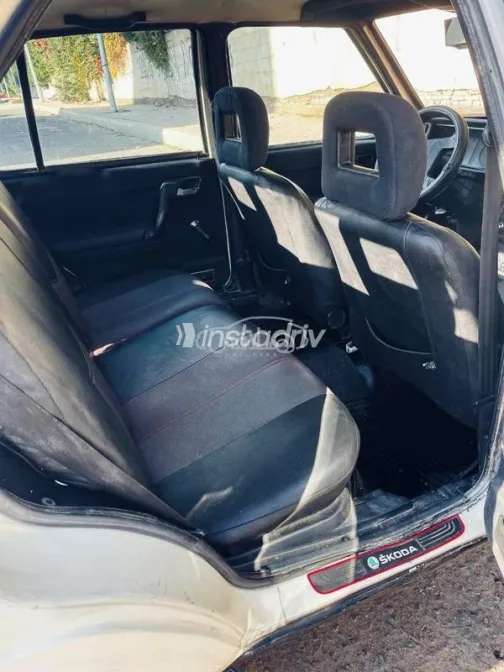 Skoda Foreman 1994 White Used for Sale - 3