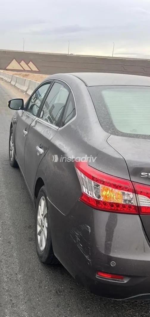 Nissan Sentra 2018 White Used for Sale - 2