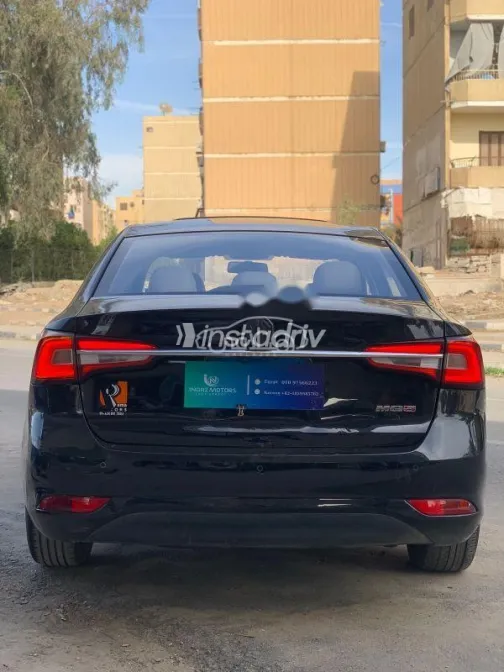 ام جى 5 2021 أحمر مستعملة للبيع - 5