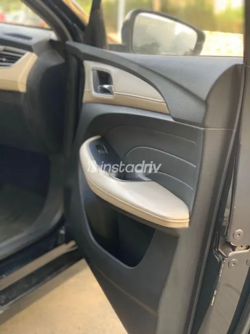 ام جى 5 2021 أحمر مستعملة للبيع - 9