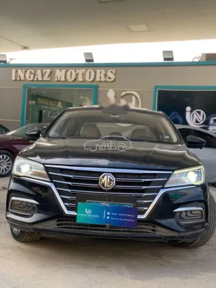 ام جى 5 2021 أحمر مستعملة للبيع