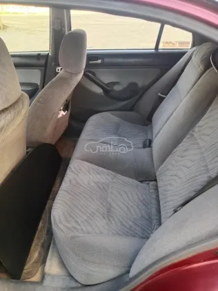 هوندا سيفك 2001 أحمر غامق مستعملة للبيع