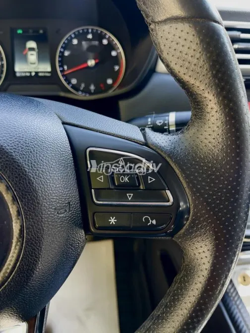 ام جى 5 2021 أبيض مستعملة للبيع - 7