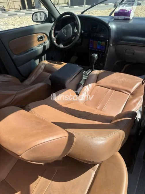 كيا سبكترا 2004 أسود مستعملة للبيع - 8