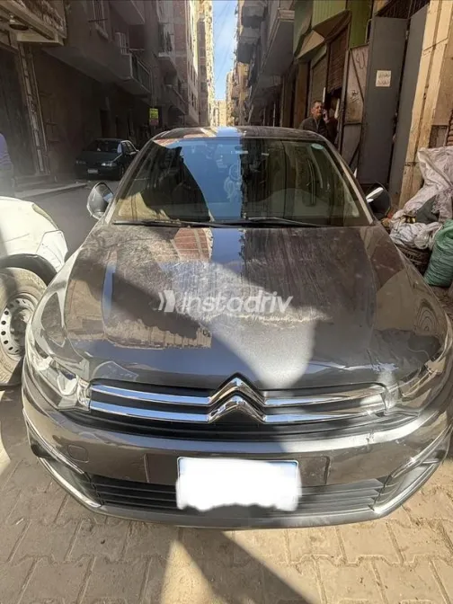 سيتروين سي اليزيه 2022 أبيض مستعملة للبيع - 2