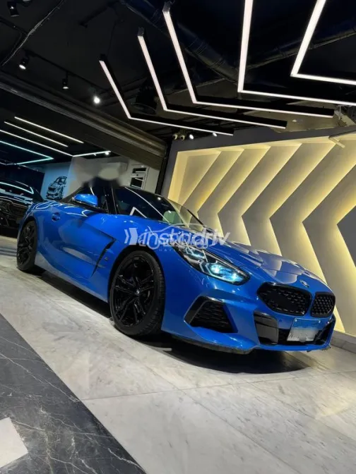 بي ام دبليو Z4 2020 أزرق غامق مستعملة للبيع - 4