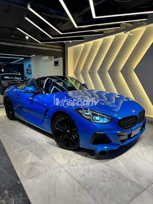 بي ام دبليو Z4 2020 أزرق غامق مستعملة للبيع - 7