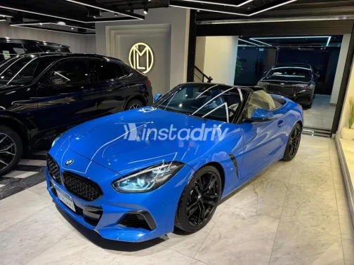 بي ام دبليو Z4 2020 أزرق غامق مستعملة للبيع - 8