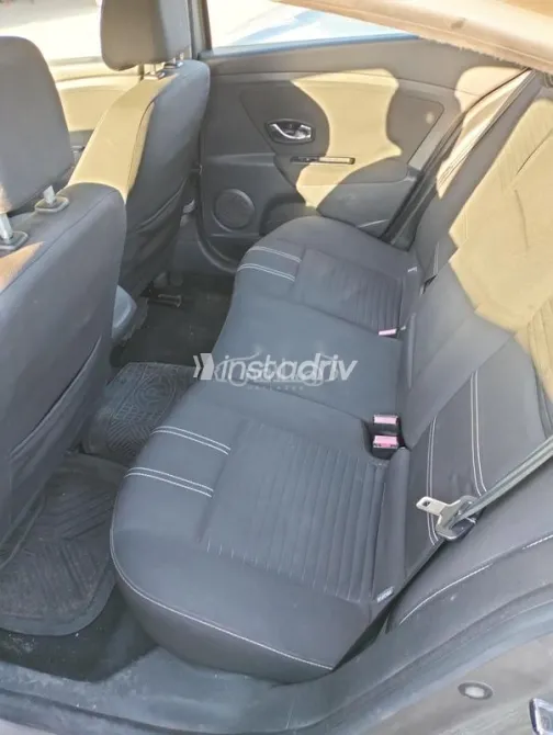 Renault Fluence 2016 Champagne Used for Sale - 9