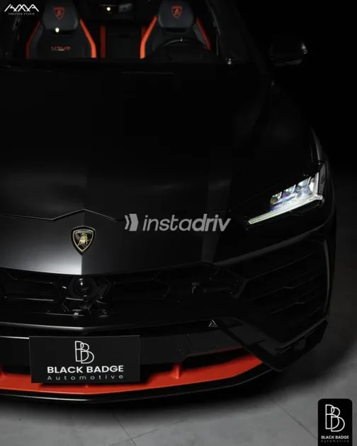 Lamborghini Urus 2022 Black Used for Sale - 2