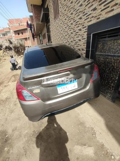 Nissan Sunny 2019 White Used for Sale - 4