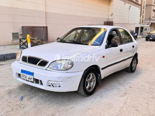 دايو جنترا 1999 أبيض مستعملة للبيع - 2