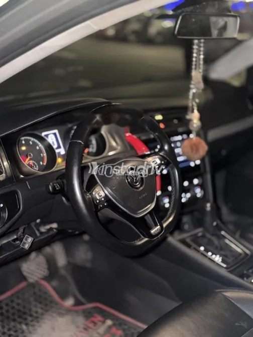 فولكس فاغن جولف 7 2019 رمادي مستعملة للبيع - 6