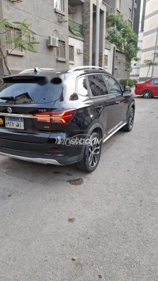 Kia Carens 2012 Gray Used for Sale - 8