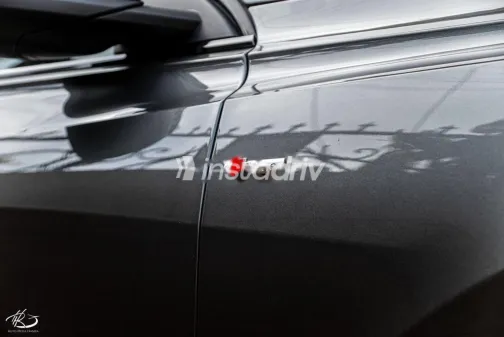 Audi Q8 2025 Gray Used for Sale - 9